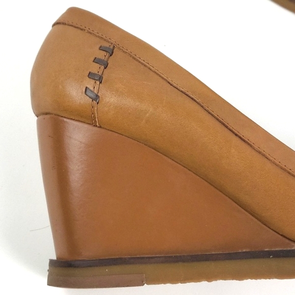 Gianni Bini Lander Leather Slip-on Wedge Heel Whipstitch Studded Loafer Tan - Picture 12 of 16